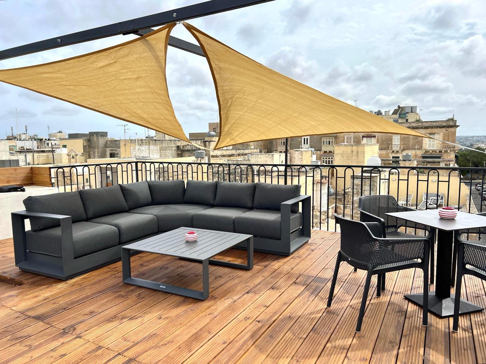 Florette Suite 1Br With Stunning Lounge Terrace By Arcobnb Il-Furjana Exteriér fotografie